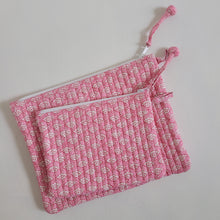 Load image into Gallery viewer, Quilted Block Print Pouch Set