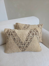 Load image into Gallery viewer, Vintage Wool Pillow - No. 022