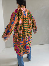 Load image into Gallery viewer, Long Embroidered Quilt Jacket - No. 091