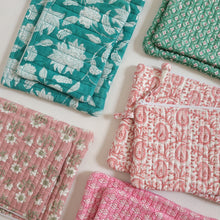 Load image into Gallery viewer, Quilted Block Print Pouch Set