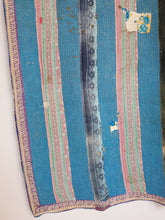 Load image into Gallery viewer, Kantha Quilt No. 072