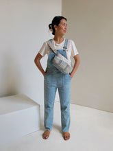 Load image into Gallery viewer, Kantha Crossbody Bag