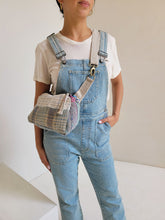 Load image into Gallery viewer, Kantha Crossbody Bag