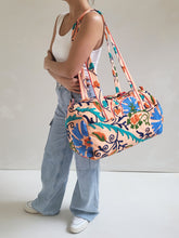 Load image into Gallery viewer, Kantha Duffle Bag