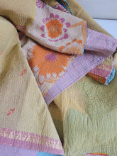 Load image into Gallery viewer, Kantha Quilt No. 088