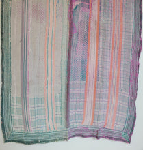 Load image into Gallery viewer, Kantha Quilt No. 083