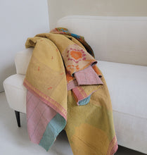 Load image into Gallery viewer, Kantha Quilt No. 088