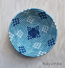 Load image into Gallery viewer, Small Woven Sweetgrass Bowl