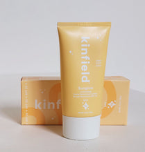 Load image into Gallery viewer, Sunglow Luminizing Facial Sunscreen - SPF 35