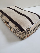 Load image into Gallery viewer, XL Dog Bed