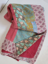 Load image into Gallery viewer, Kantha Quilt No. 074