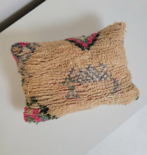 Load image into Gallery viewer, Vintage Wool Pillow - No. 005