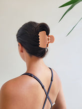 Load image into Gallery viewer, Puffy Cloud Claw Clip