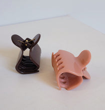 Load image into Gallery viewer, Puffy Cloud Claw Clip