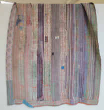 Load image into Gallery viewer, Kantha Quilt No. 087