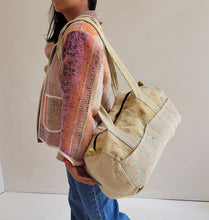 Load image into Gallery viewer, Kantha Duffle Bag