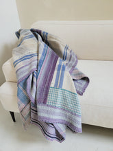 Load image into Gallery viewer, Kantha Quilt No. 081