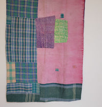 Load image into Gallery viewer, Kantha Quilt No. 078