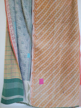 Load image into Gallery viewer, Kantha Quilt No. 082