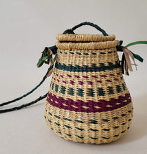 Load image into Gallery viewer, Bolga Bucket Bag