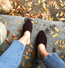 Load image into Gallery viewer, Currant Leather Mule