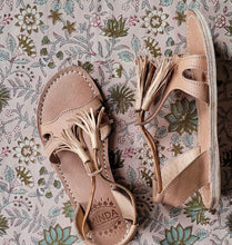 Load image into Gallery viewer, Dela Sandal