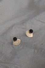 Load image into Gallery viewer, Maso Earrings
