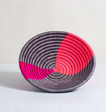 Load image into Gallery viewer, Sweetgrass Plateau Baskets