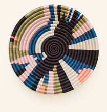 Load image into Gallery viewer, Sweetgrass Plateau Baskets