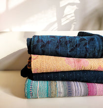 Load image into Gallery viewer, Kantha Blanket No. 031