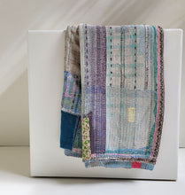 Load image into Gallery viewer, Kantha Blanket No. 039