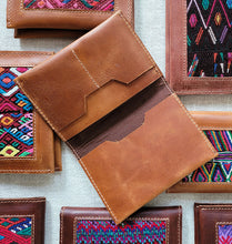 Load image into Gallery viewer, Huipil Travel Wallet