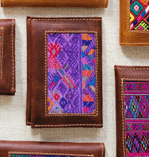 Load image into Gallery viewer, Huipil Travel Wallet