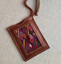 Load image into Gallery viewer, Huipil Luggage Tag