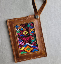 Load image into Gallery viewer, Huipil Luggage Tag
