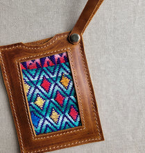 Load image into Gallery viewer, Huipil Luggage Tag