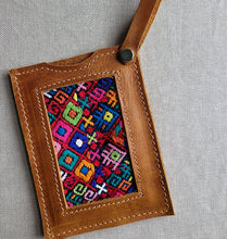 Load image into Gallery viewer, Huipil Luggage Tag