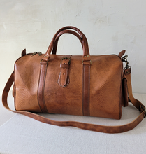 Load image into Gallery viewer, Leather Weekender Travel Bag