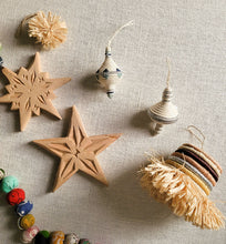 Load image into Gallery viewer, Carved Wooden Star Ornaments
