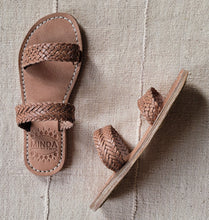 Load image into Gallery viewer, Zhara Sandal