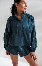 Load image into Gallery viewer, Hummingbird Half-Zip Windbreaker