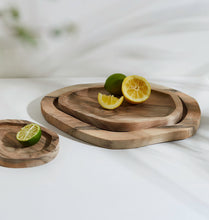Load image into Gallery viewer, Walnut Carved Puzzle Platter