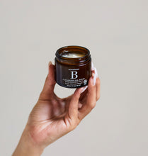 Load image into Gallery viewer, Vitamin B Solid Cleansing Oil