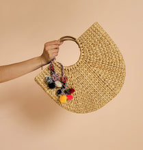 Load image into Gallery viewer, Shell Palm Tote