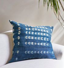 Load image into Gallery viewer, Indigo No. 005