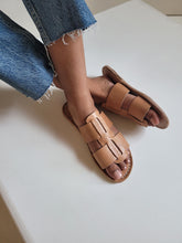 Load image into Gallery viewer, Louie Leather Slide Sandal