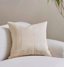 Load image into Gallery viewer, Natural Dogon Pillow Cover