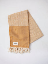 Load image into Gallery viewer, Nordic Dot Hammam Towel