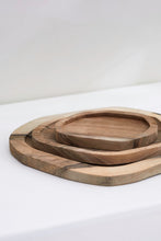 Load image into Gallery viewer, Walnut Carved Puzzle Platter