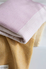 Load image into Gallery viewer, Nordic Dot Hammam Towel